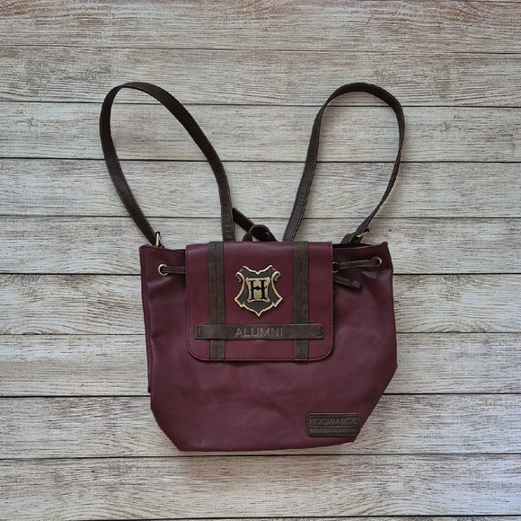 NWT Hot Topic Harry Potter Backpack Purse Drawstring Closure Adjustable Straps - Picture 1 of 10